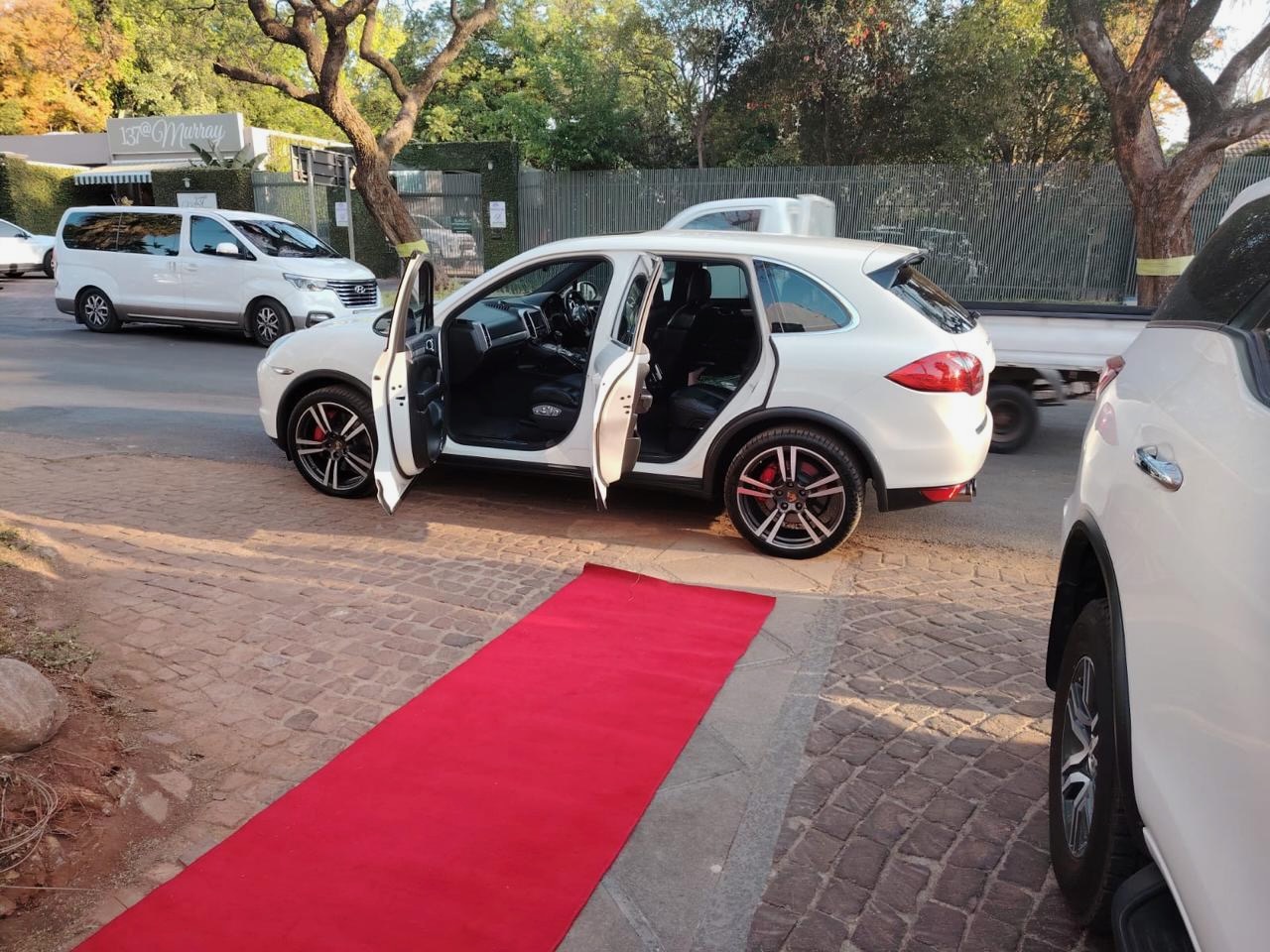 Porsche Cayenne View 2